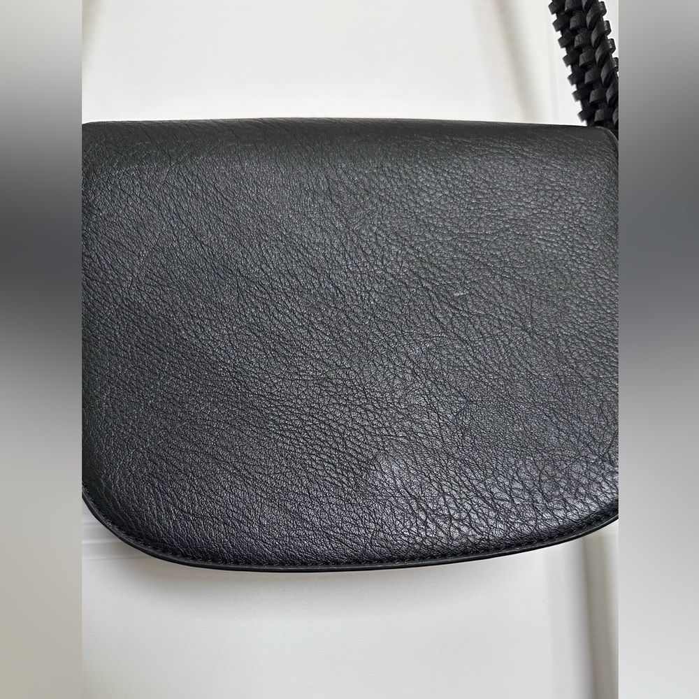 ANTIK KRAFT Crossbody Bag - Picture 7 of 15